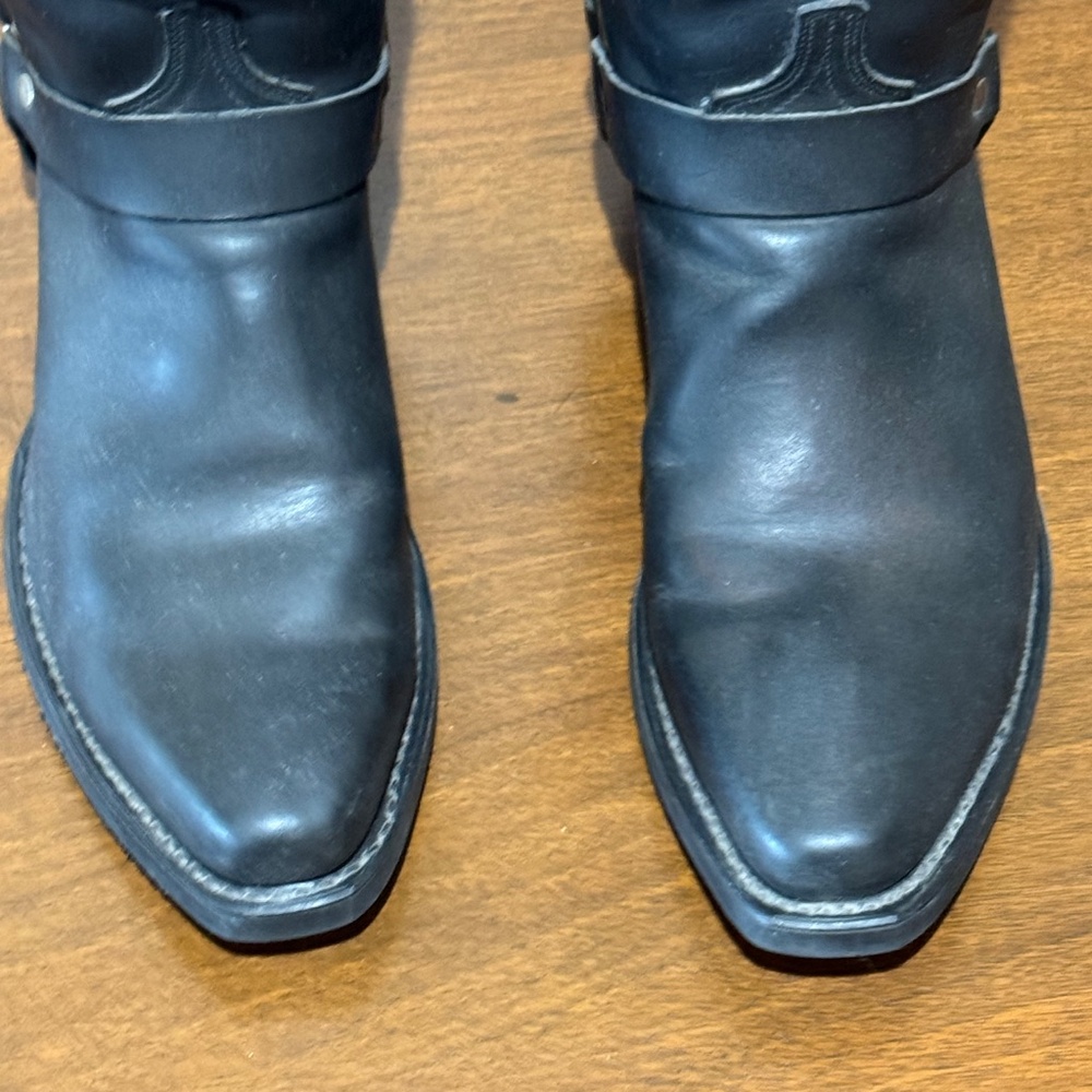 Womens Black Leather Motorcycle Boots Size 10 - Picture 3 of 5